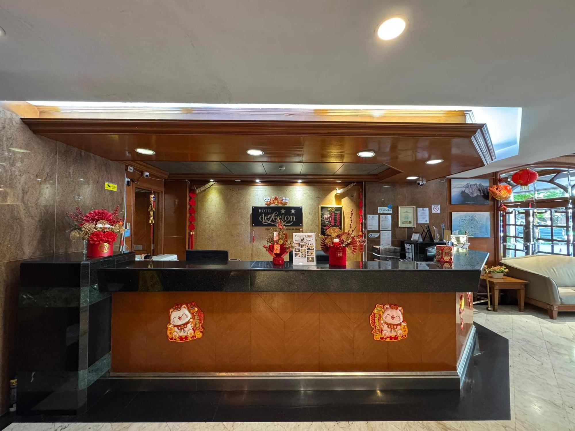 Hotel Deleeton Kota Kinabalu Exteriör bild